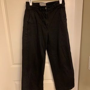 Everlane black wide leg cropped pants